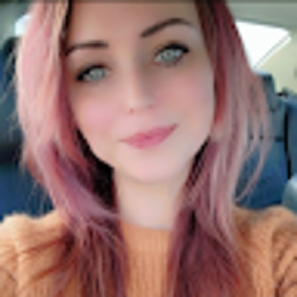 Meet your Posher, Cheyenne - Picture 1 of 1